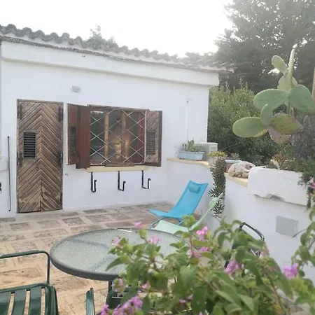 別荘 La Terrazza On Acquaviva マリッティマ